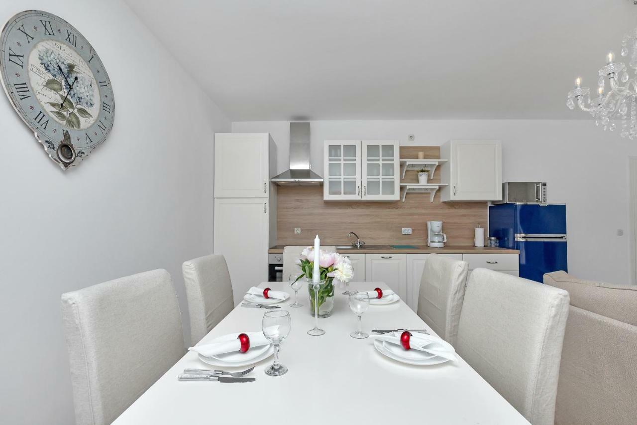 Apartments Marija มาคาร์สกา ภายนอก รูปภาพ