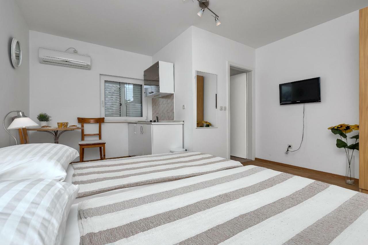 Apartments Marija มาคาร์สกา ภายนอก รูปภาพ