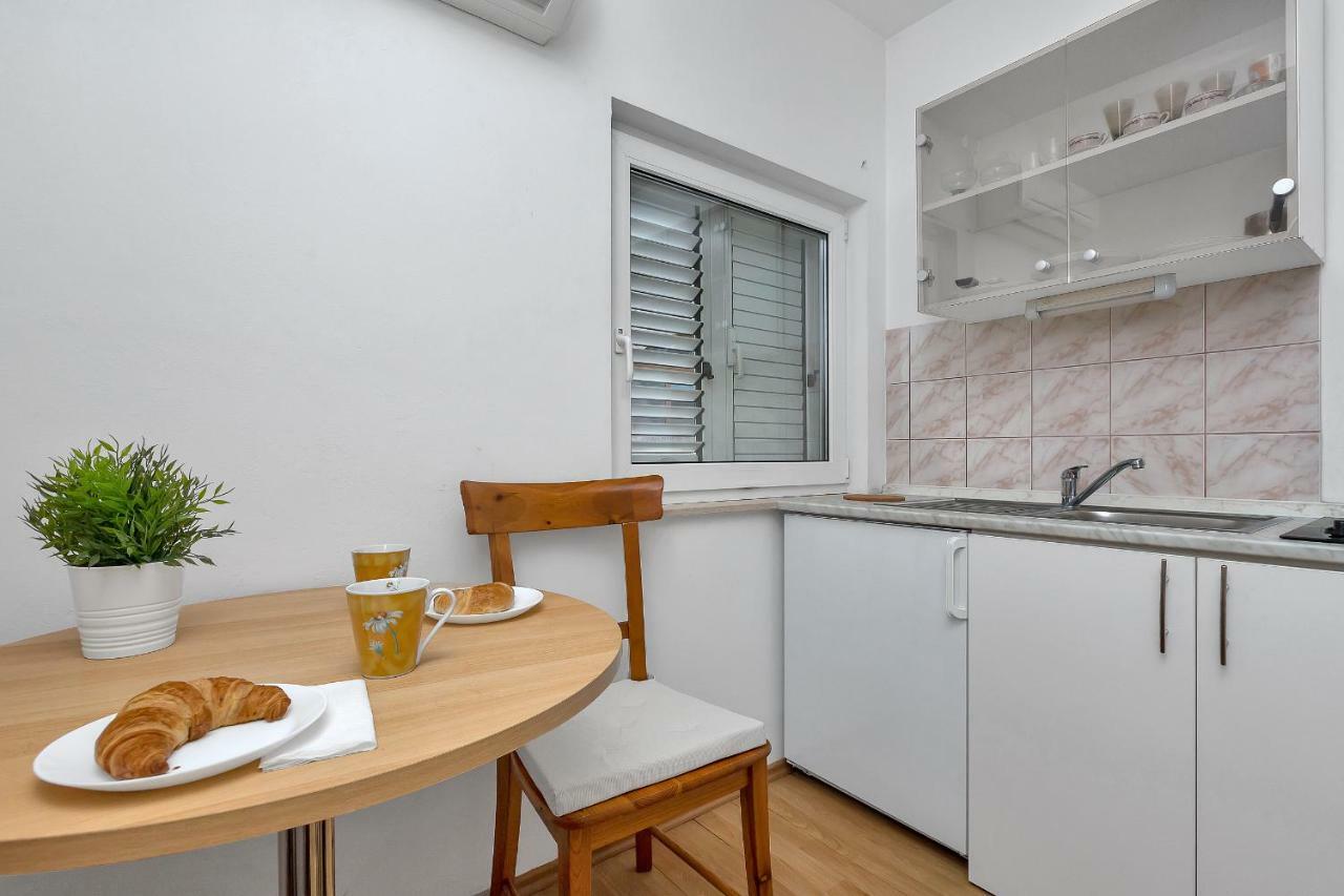 Apartments Marija มาคาร์สกา ภายนอก รูปภาพ