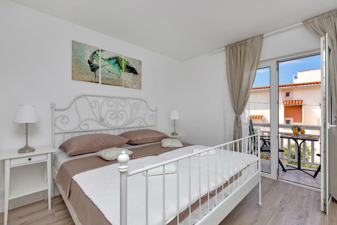 Apartments Marija มาคาร์สกา ภายนอก รูปภาพ