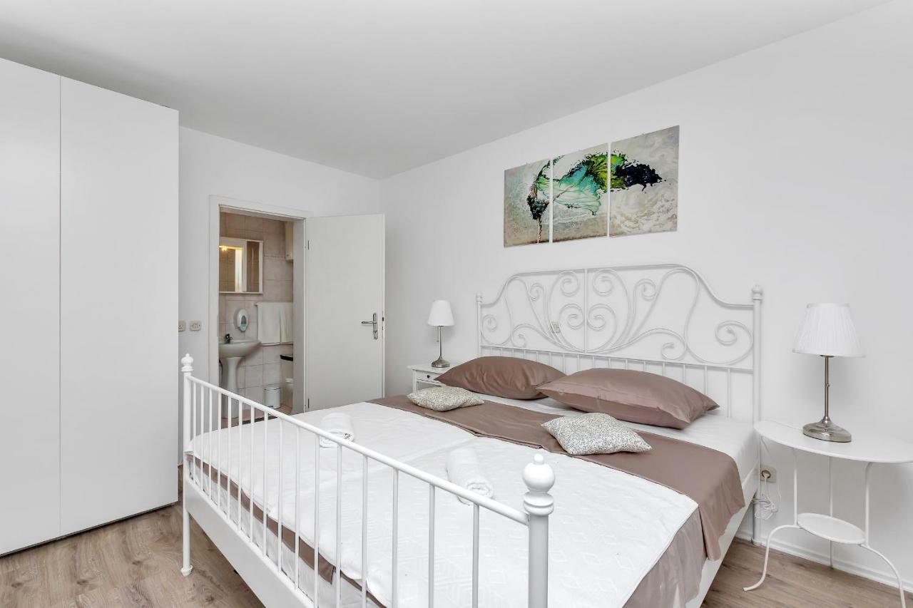 Apartments Marija มาคาร์สกา ภายนอก รูปภาพ